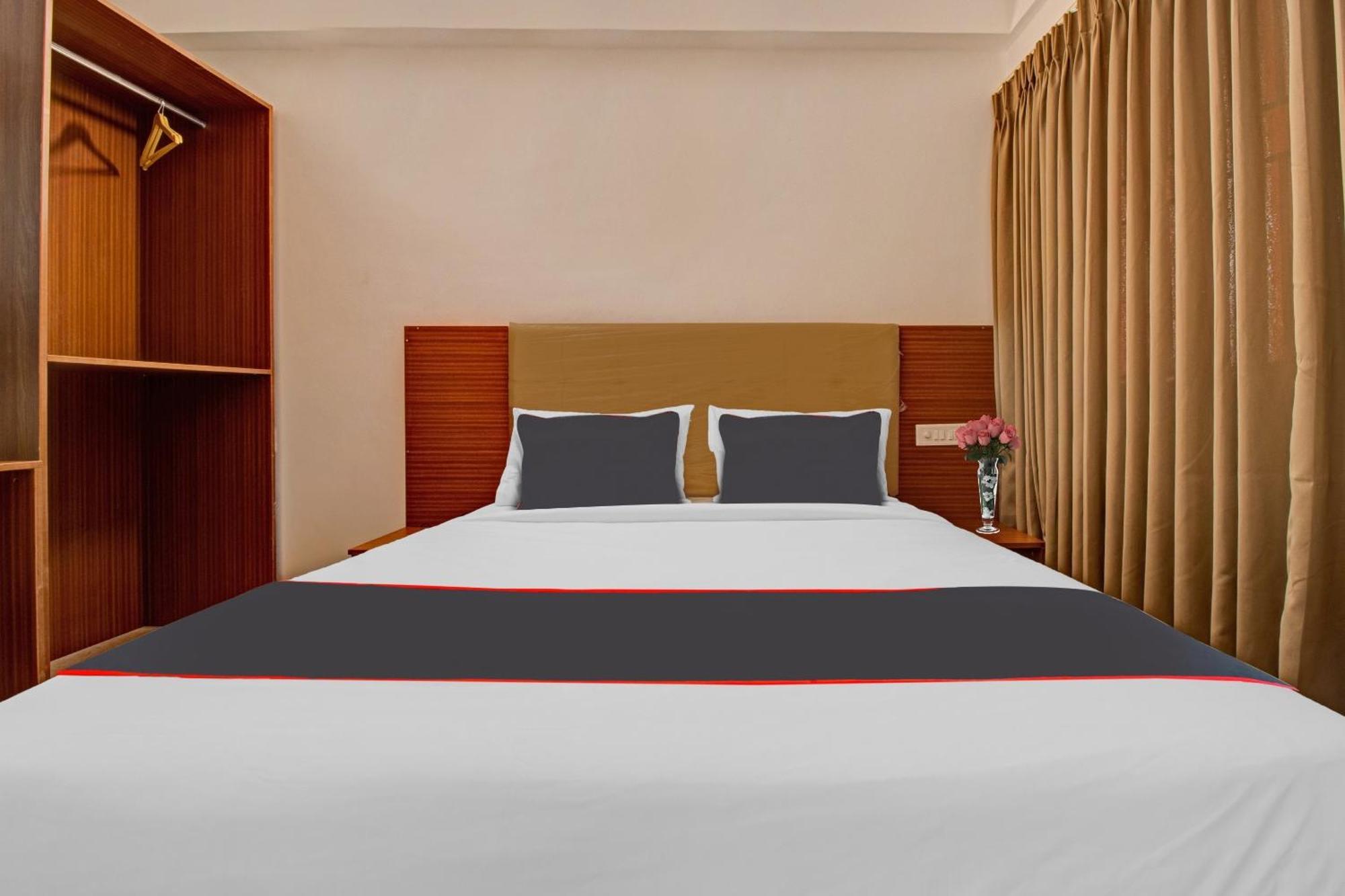 Super Collection O Petals Otium Business Hotel Bangalore Eksteriør bilde
